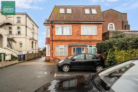 1 bedroom flat to rent, Broadwater Road, Worthing, West Sussex, BN14