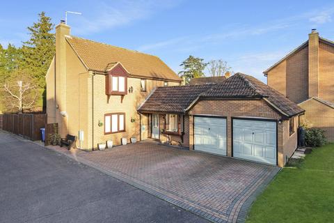 4 bedroom detached house for sale, Constable Drive, Barton Seagrave, NN15