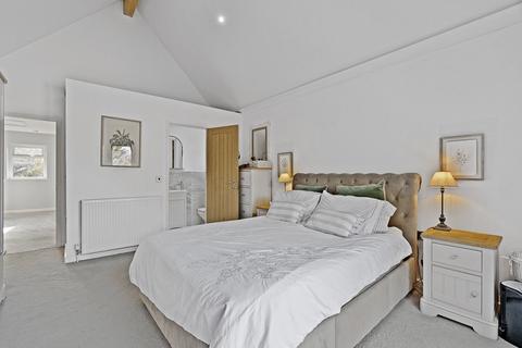 4 bedroom detached house for sale, Oslands Lane, Swanwick, Southampton, Hampshire. SO31 7EG