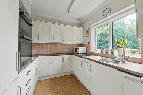 2 bedroom retirement property for sale, Winchester