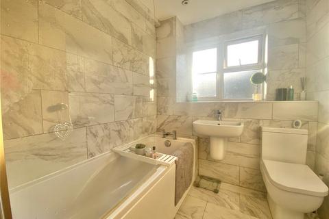 66 Parish Gate Drive, Sidcup, DA15 8TH