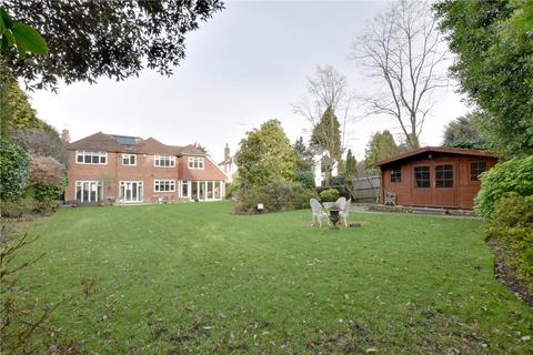 15 Marlowe Close, Chislehurst, BR7 6ND
