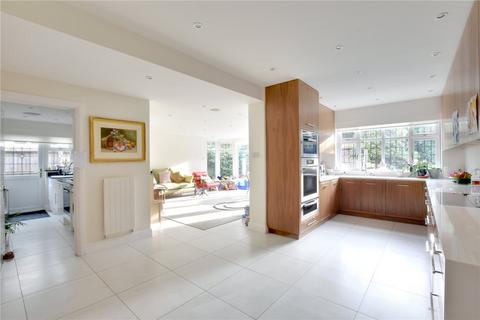 15 Marlowe Close, Chislehurst, BR7 6ND