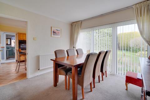 15 Beldams, Needingworth, St Ives, PE27 4TY