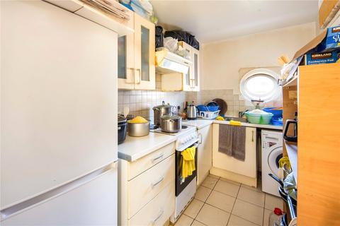 2 bedroom flat for sale, Leabank Square, Hackney, London, E9