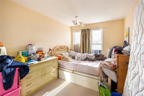 2 bedroom flat for sale, Leabank Square, Hackney, London, E9