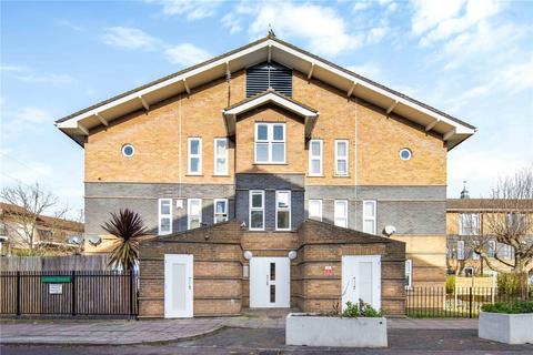 2 bedroom flat for sale, Leabank Square, Hackney, London, E9