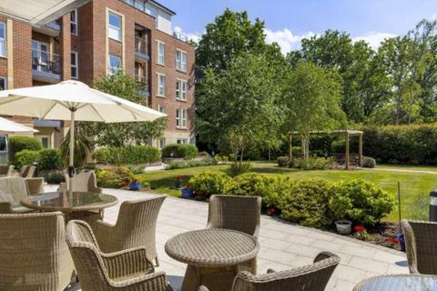 1 bedroom flat for sale, Station Parade, Virginia Water, GU25