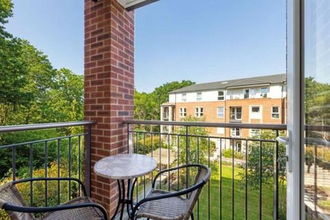 1 bedroom flat for sale, Station Parade, Virginia Water, GU25