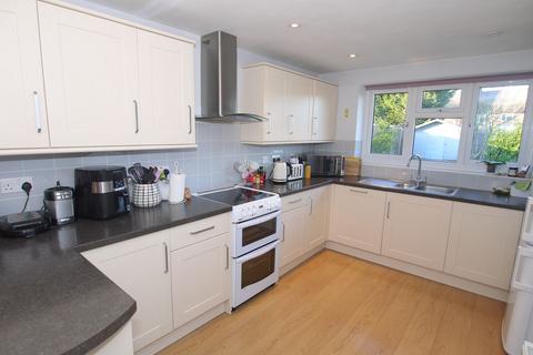 3 bedroom semi-detached house for sale, Bentleys Meadow, Seal, TN15