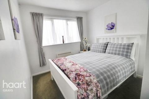 1 bedroom flat for sale, Brimfield Road, Purfleet
