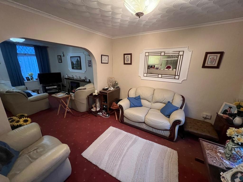 Scott Street Tynewydd Treorchy 3 bed terraced house for sale £92,000