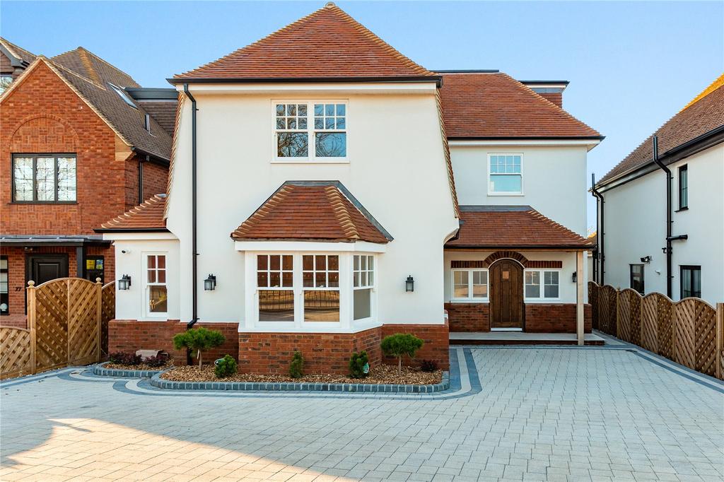 Hall Lane, Upminster, RM14 5 bed detached house for sale £2,350,000