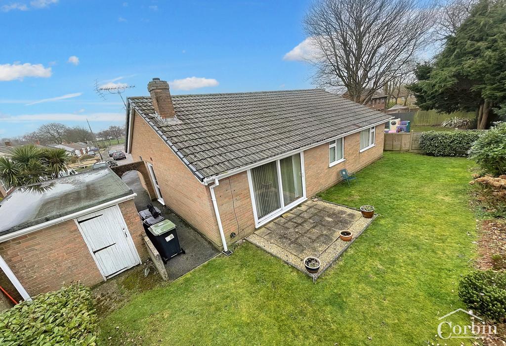 Fernheath Close, Bournemouth, Dorset 3 bed detached bungalow for sale