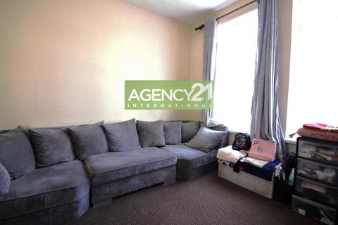1 bedroom flat for sale, Palmerston Road, Forest Gate, E7