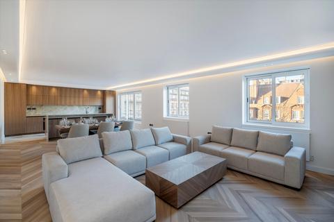 3 bedroom apartment for sale, Montrose Court, Princes Gate, Knightsbridge, London, SW7