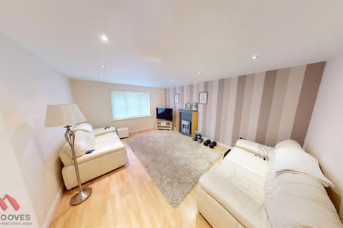 2 bedroom apartment for sale, Redoaks Way, Halewood, L26