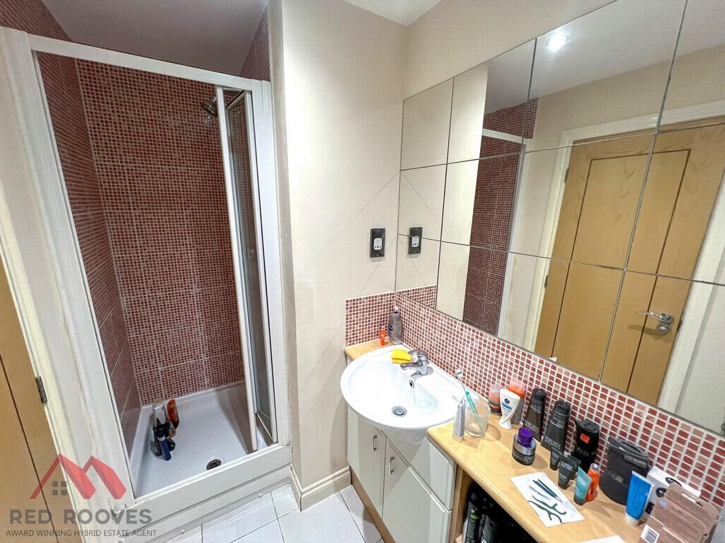 Shower Ensuite