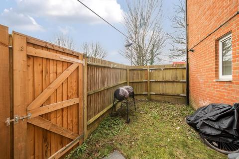 2 bedroom maisonette for sale, High Wycombe,  Buckinghamshire,  HP13