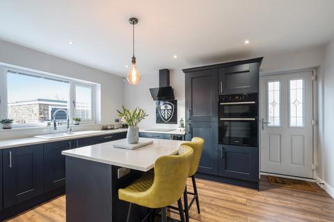 77 Cumbrian Way, Wakefield, WF2 8JS