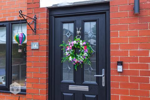 4 bedroom semi-detached house for sale, Linden Avenue, Ramsbottom, Bury, Greater Manchester, BL0 0AW