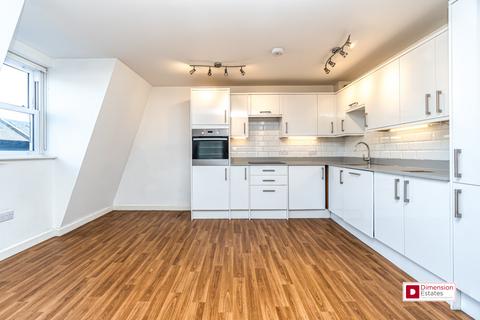 3 bedroom flat to rent, Median Road, Lower Clapton, Hackney, E5