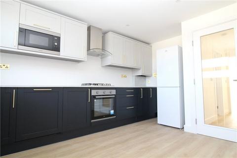 2 bedroom apartment to rent, Kidderminster Road, Croydon, CR0