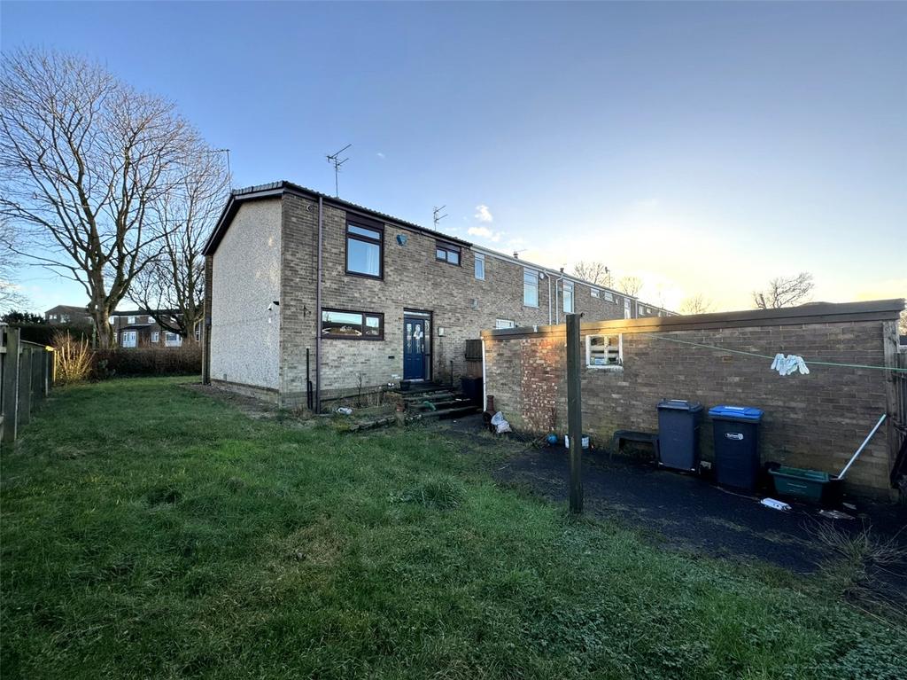 Newton Aycliffe, Durham DL5 3 bed end of terrace house for sale £110,000