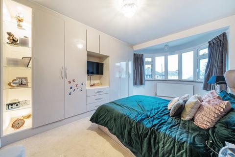 60 Torcross Road, Ruislip, HA4 0TD