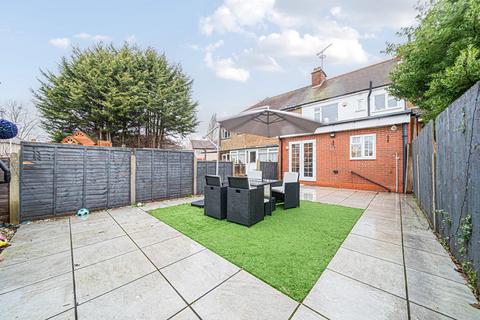 60 Torcross Road, Ruislip, HA4 0TD