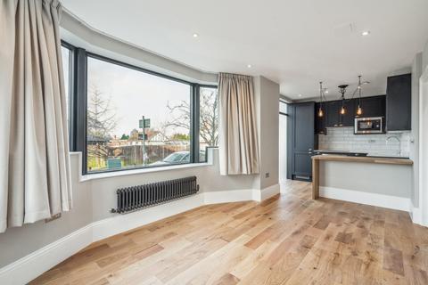 1 bedroom apartment to rent - Gidar House, 13 The Crossway, Uxbridge, Greater London