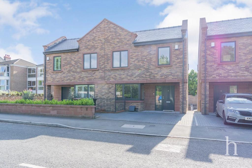 Caldy Road, West Kirby CH48 4 bed semidetached house £585,000