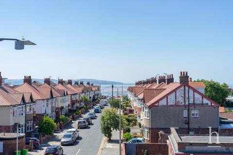 2 bedroom apartment for sale, Banks Road, West Kirby CH48