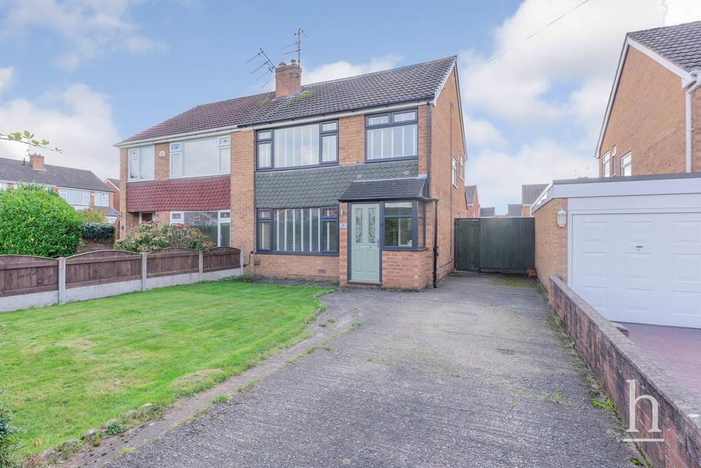Stretton Close, Prenton CH43 3 bed semidetached house for sale £230,000
