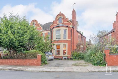 6 bedroom semi-detached house for sale, Easton Road, New Ferry CH62