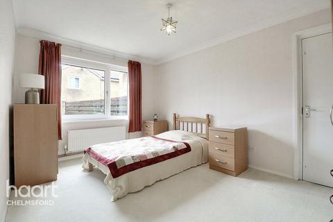 44 Littell Tweed, Chelmsford, CM2 6SH