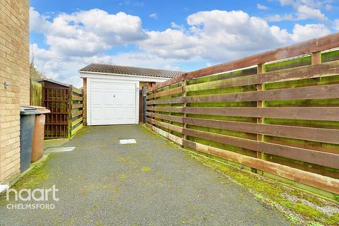 44 Littell Tweed, Chelmsford, CM2 6SH