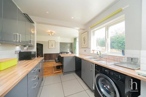 3 bedroom semi-detached house for sale - Gleggside, West Kirby CH48