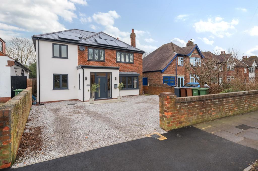 Yarborough Crescent, Lincoln... 4 bed detached house £550,000