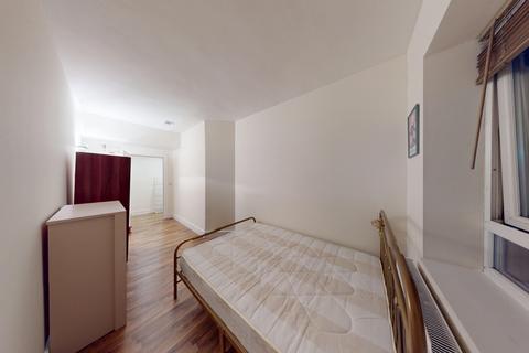 undefined, 2-6 Friern Park,  London, N12