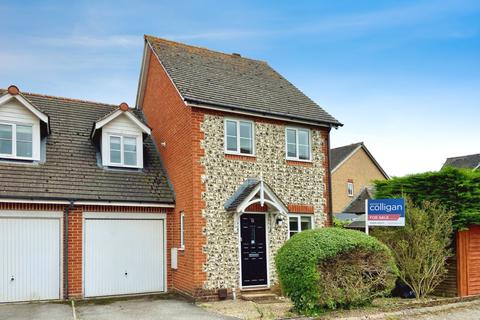 15 Carleton Close, Amesbury, Salisbury, SP4 7TU