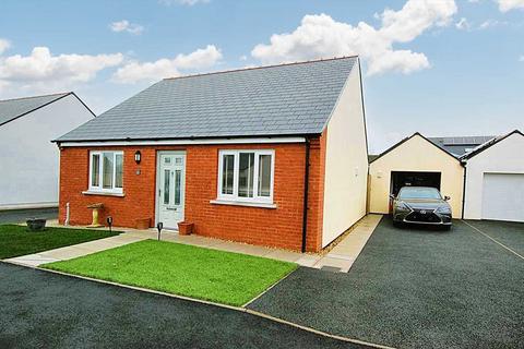 2 bedroom detached bungalow for sale, 11 Bowett Close, Hundleton, Nr. Pembroke