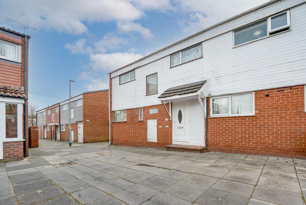 Waldron, Skelmersdale WN8 3 bed end of terrace house for sale £95,000