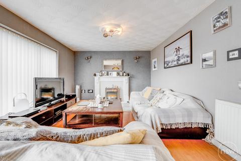 37 Waldron, Skelmersdale, WN8 8AL