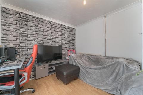 44 Waldron, Skelmersdale, WN8 8AL