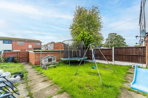 44 Waldron, Skelmersdale, WN8 8AL