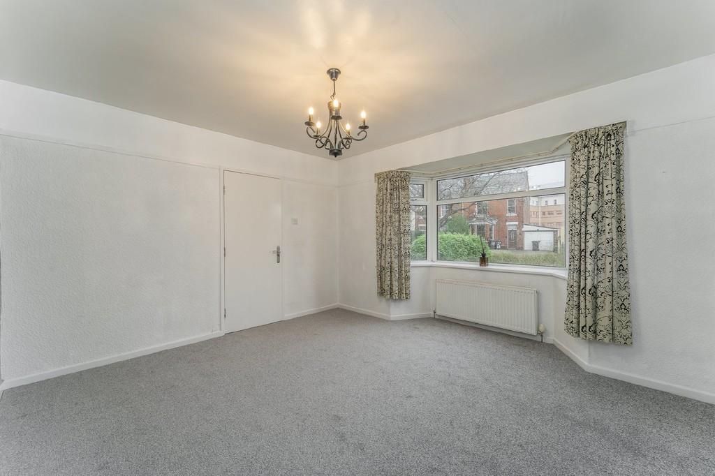 Wigan Road, Ormskirk L39 3 bed semidetached house for sale £199,000