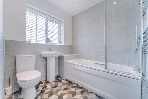 45 Folly View Grove, Burscough, Ormskirk, L40 7AG