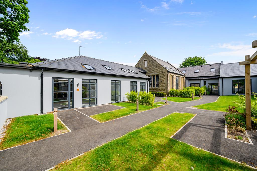 Spring Wood Bold Lane, Aughton L39 1 bed apartment for sale £245,000