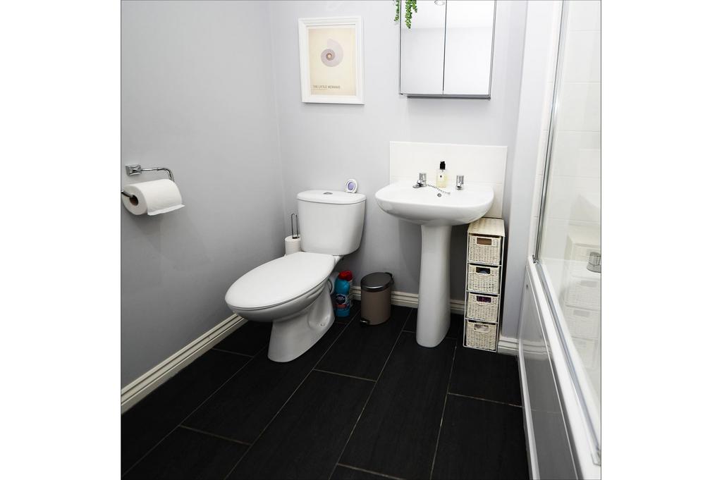 Family bathroom